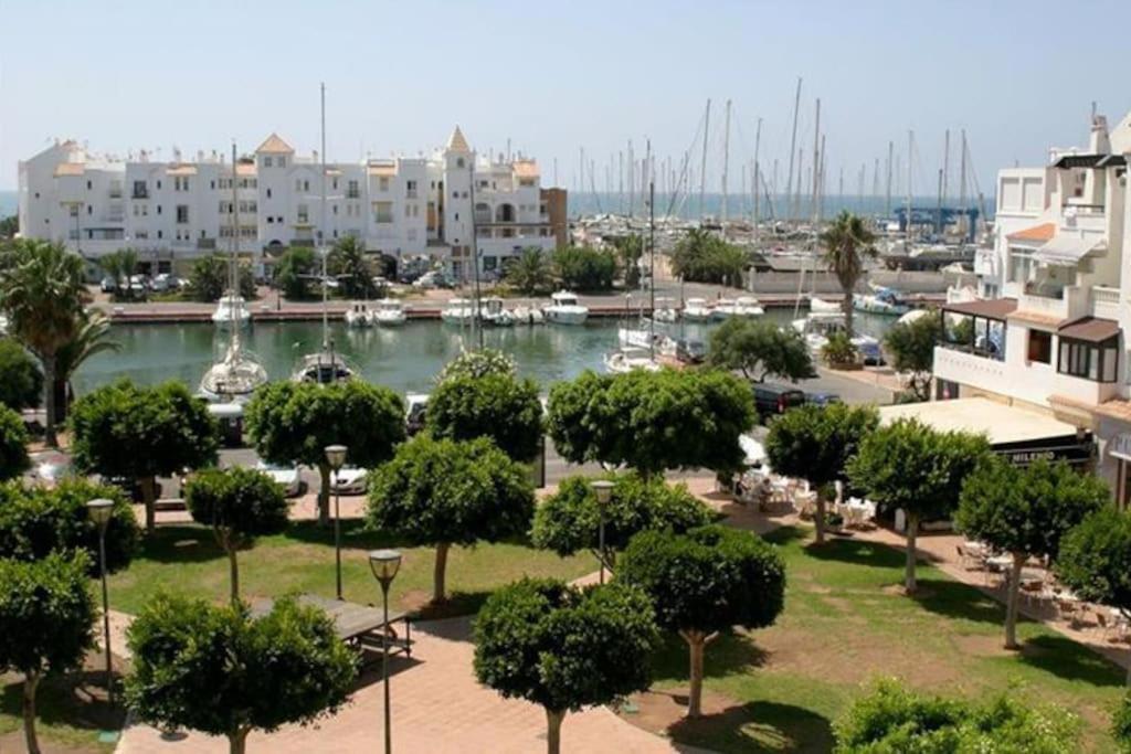 Porto Fino Almerimar Bagian luar foto
